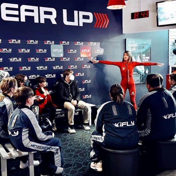 iFLY Indoor Skydiving expert tuition-min
