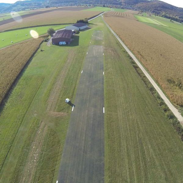 novus HM Gallery on AvPay. Runway view from above